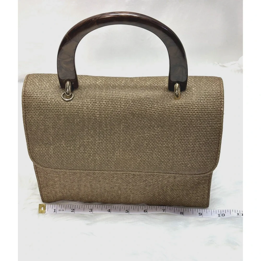 Structured Top Handle Purse Tortoise Acrylic Handle Neutral Woven Handbag‎